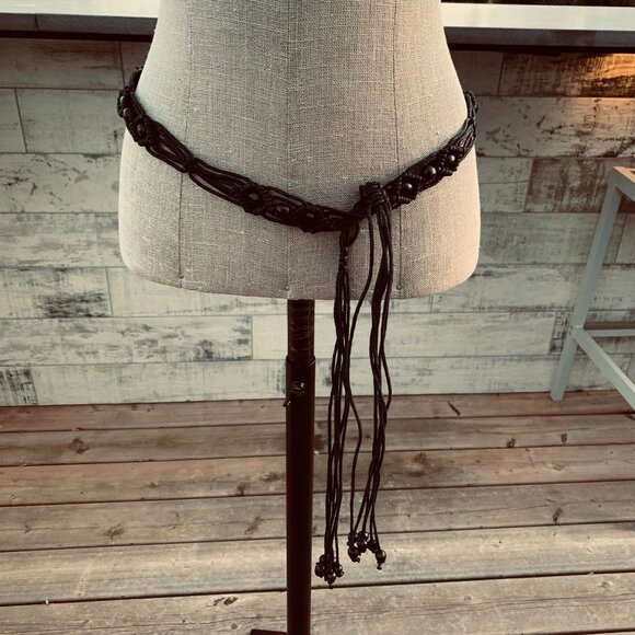 Vintage Y2K Boho Hippie Wood Beaded Black Leather Cord Rope Fringe Tie Hip Belt - Picture 1 of 9